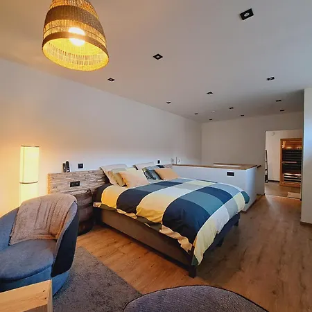 Amikalement Votre - 2 Personnes *