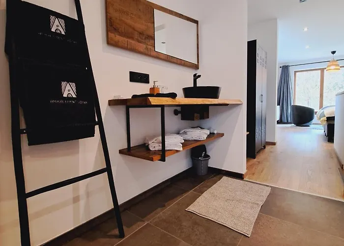 Amikalement Votre - 2 Personnes * La-Roche-en-Ardenne