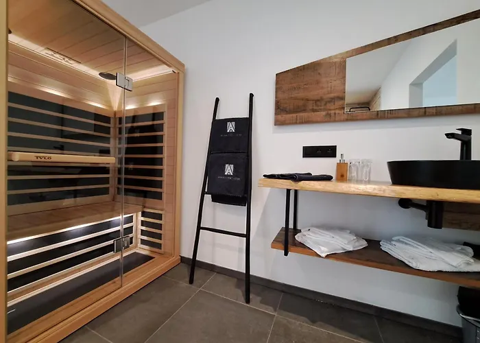 Amikalement Votre - 2 Personnes *