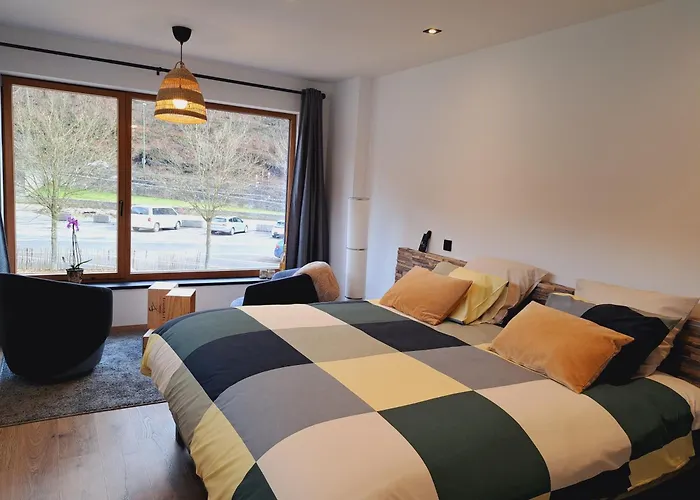 Amikalement Votre - 2 Personnes * La-Roche-en-Ardenne